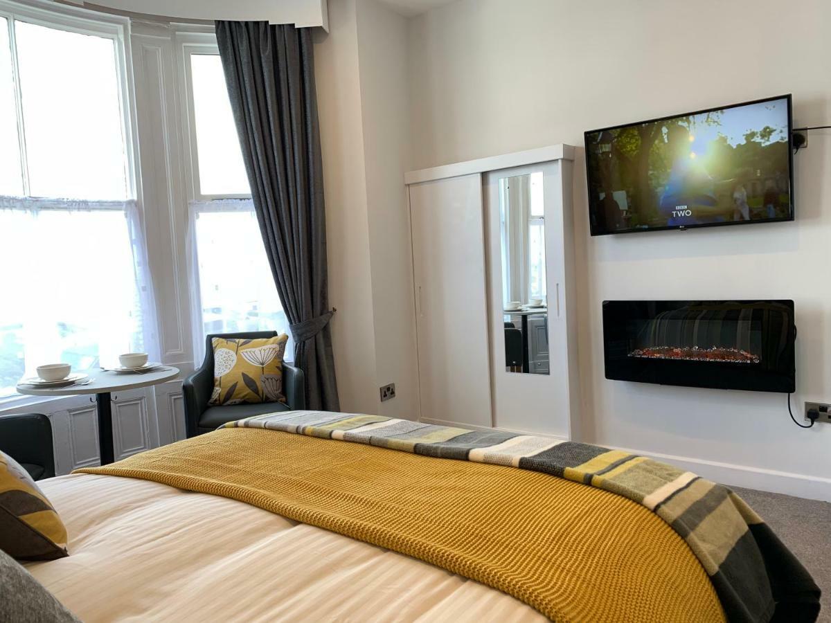 The Marlborough Sea View Holiday Apartments Scarborough Kültér fotó